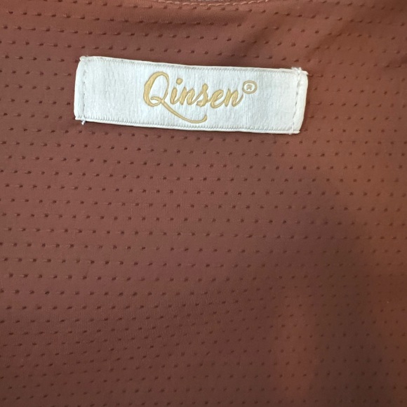 Women's Square Neck Short Sleeve Romper - Picture 6 of 8